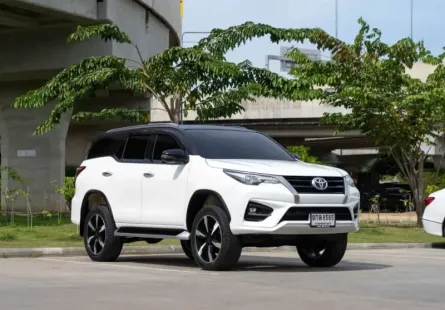 ขายรถ TOYOTA FORTUNER 2.8 TRD 4WD ปี 2018
