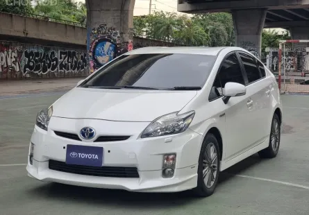 Toyota Prius 1.8 TRD Sportivo รถสวย ขับดีเปลี่ยนBATT มาแล้ว