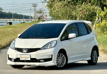 2012 Honda JAZZ 1.5 i-VTEC รถเก๋ง 5 ประตู มือเดียว ไม่มีชน ไม่เคยแก๊ส สวย5ดาว