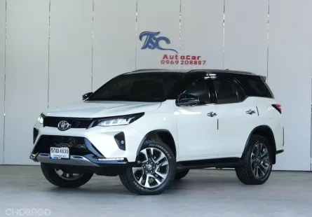 ขาย รถมือสอง 2021 Toyota Fortuner 2.4 Legender SUV 