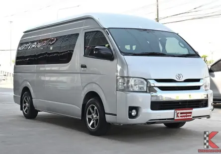 Toyota Hiace 3.0 COMMUTER D4D 2017 รถตู้ใช้งานในครอบครัวเบาะวีไอพี 9 ที่นั่งป้ายฟ้าแท้ ฟรีดาวน์ได้