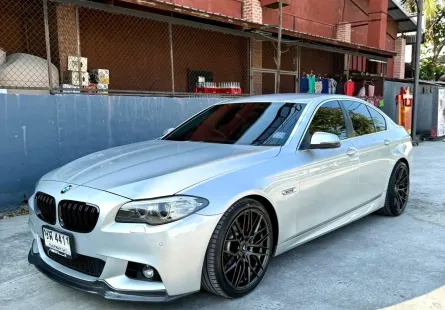 2015 BMW 5 Series 2.0 520i รถเก๋ง 4 ประตู รถบ้านแท้ ไมล์น้อย รถศูนย์เอกสารครบ 