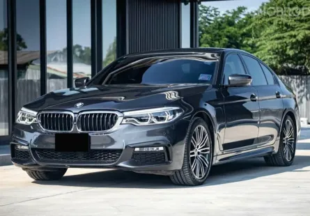 ขายรถ  BMW 5 Series 2.0 530e ปี2018จด2019 รถเก๋ง 4 ประตู 