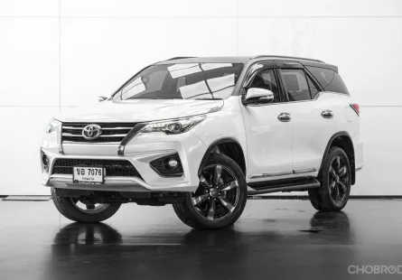 2016 TOYOTA FORTUNER 2.8 TRD SPORTIVO 4WD (BLACKTOP) A/T