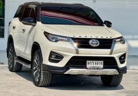 2019 TOYOTA FORTUNER 2.8 TRD SPORTIVO BLACK TOP 4WD โฉม ปี15-ปัจจุบัน