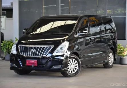 Hyundai H-1 2.5 Deluxe ปี 2019 รถบ้านมือเดียว ใช้น้อยเข้าศูนย์ตลอด สวยเดิมทั้งคัน ออกรถ0บาท