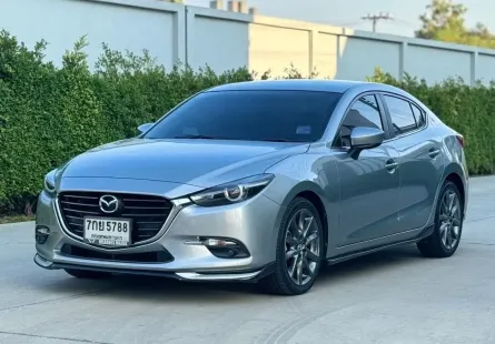 ขาย รถมือสอง 2018 Mazda 3 2.0 (4Door) รถเก๋ง 4 ประตู 