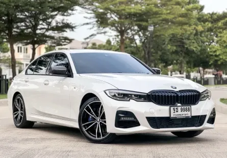 2020 BMW 3 Series 2.0 330e รถเก๋ง 4 ประตู ออกรถง่าย รถสวย ไมล์น้อย 