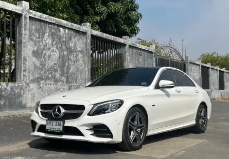 2019 Mercedes-Benz C-Class 2.0 C300e รถเก๋ง 4 ประตู 