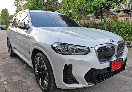 2023 BMW iX3 74.0kWh iX3 M Sport (Pro) SUV รถบ้านมือเดียว ไมล์น้อย 