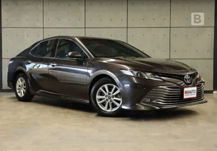 2019 Toyota Camry 2.0 G Sedan AT ไมล์แท้ 7 หมื่น รถมือเเรกจากป้ายเเดง B1146