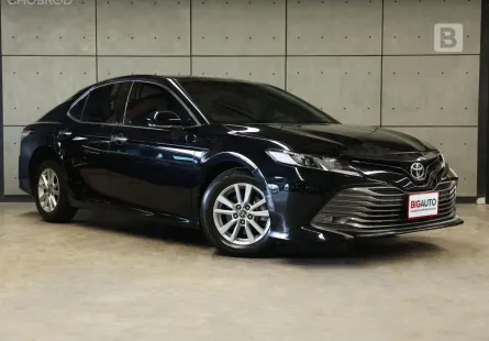 2019 Toyota Camry 2.0 G Sedan AT ไมล์แท้ 6 หมื่น รถมือเเรกจากป้ายเเดง ประวัติการดูแลรักษารถดี B8922