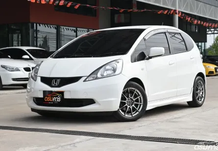 Honda Jazz 1.5 S i-VTEC 2010 รถบ้านมือเดียวลูกค้าเอามาเทิร์น เจ้าของเดิมดูแลดี