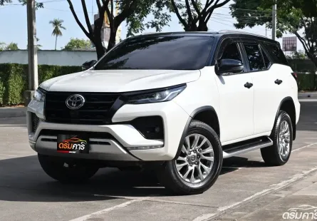 Toyota Fortuner 2.4 V 2022 รถบ้านมือเดียวตัวไมเนอร์เชนจ์ชุดแต่งศุนย์รอบคัน