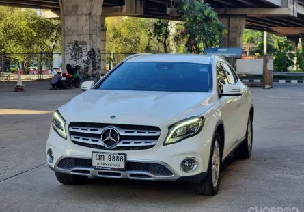 2018 Mercedes-Benz GLA-Class 1.6 GLA200 SUV 