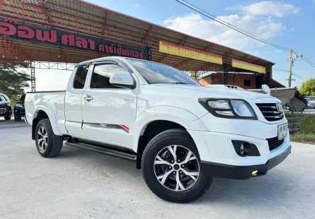 2013 Toyota Vigo Champ 2.5 E Prerunner TRD Sportivo รถกระบะ 