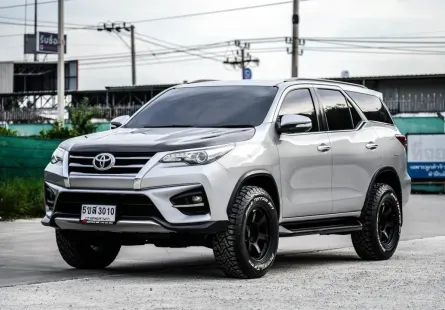 2016 Toyota Fortuner 2.4 V SUV ดาวน์ 0%