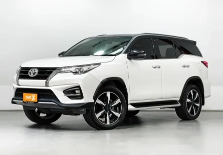 TOYOTA FORTUNER 2.8 TRD SPORTIVO ปี 2019 ผ่อนเริ่มต้น 15,***