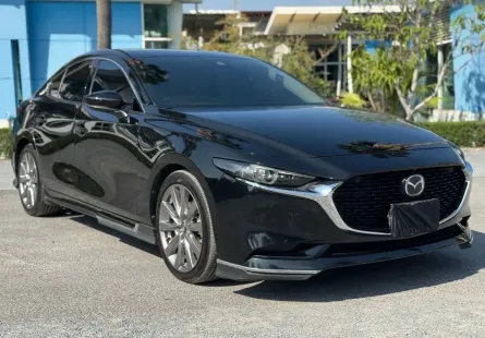 2020 Mazda 3 2.0  SP (4Door) รถเก๋ง 4 ประตู รถสวย ไมล์น้อย มือเดียว ป้ายแดง 