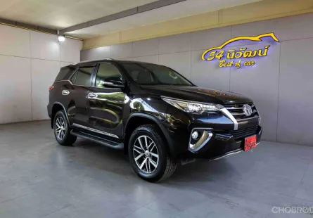 2016 TOYOTA FORTUNER 2.4 V AT