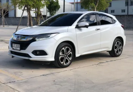 Honda HR-V 2.0 EL ไฟหน้า LED ปี 2020 วิ่ง 81,*** km สีขาว รถสวย ประวัติศูนย์ มือเดียว  มีประกันชั 1