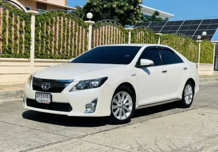 2013 Toyota CAMRY 2.5 Hybrid รถเก๋ง 4 ประตู ฟรีดาวน์ รถบ้านไมล์น้อย เจ้าของขายเอง 