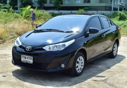 2018 Toyota Yaris Ativ รถเก๋ง 4 ประตู ออกรถ 0 บาท