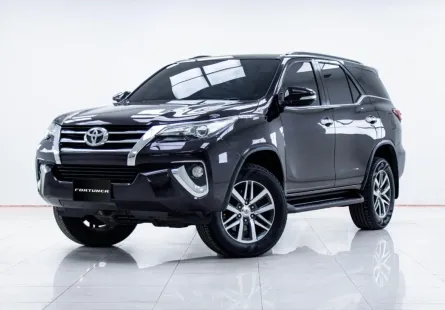 5B289 TOYOTA FORTUNER 2.4 V 2WD AT 2016