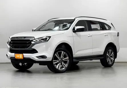 ISUZU MU-X 3.0 ULTIMATE ปี 2022 ผ่อนเริ่มต้น 17,***