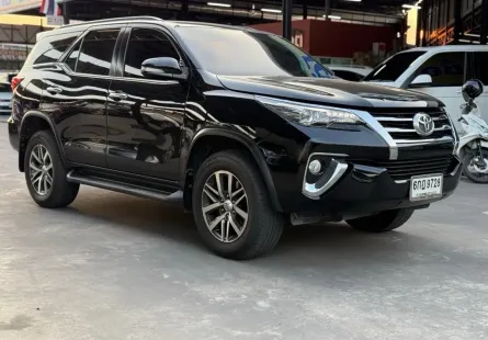 2017 Toyota Fortuner 2.4 V SUV รถสวย ไมล์แท้ 