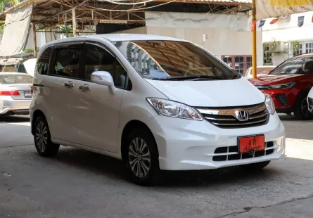 ขายรถ Honda Freed 1.5 EL ปี2014 Wagon 