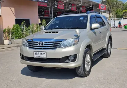 ขายรถ TOYOTA FORTUNER 3.0 V 2WD ปี 2013