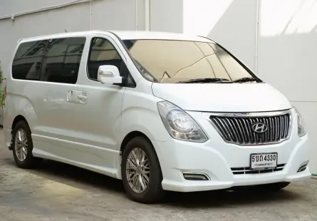 2016 Hyundai Grand Starex 2.5 VIP รถตู้/VAN เจ้าของขายเอง รถบ้านมือเดียว ไมล์แท้ 