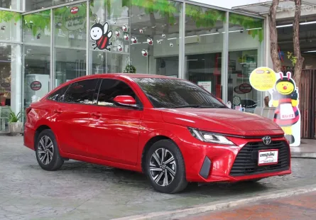 ขายรถ TOYOTA Yaris ATIV 1.2 Sport AUTO สีแดง ปี 2023