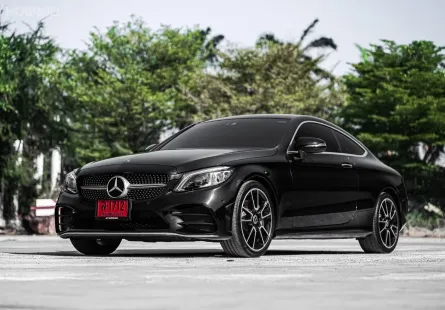 New !! Benz C200 Coupe AMG ปี 2018  ภายในเบาะแดง ราคาถูกที่สุดในตลาดตอนนี้เลย