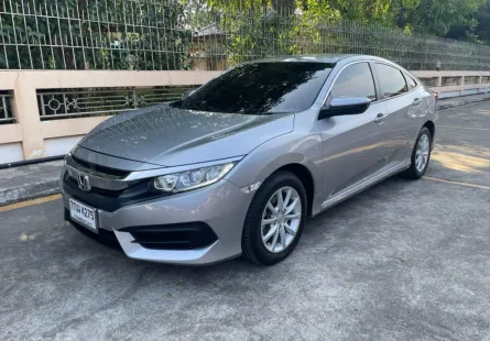 CIVIC 1.8 E 2018 รถเจ้าของเดียว รถสวย ไม่มีชน รับประกันเครื่อง เกียร์ 2 ปี หรือ 20,000 กม.