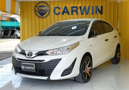 2019 Toyota YARIS 1.2 J รถเก๋ง 4 ประตู 