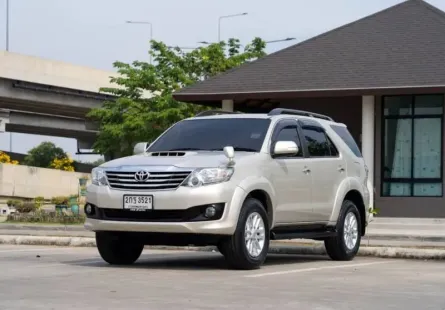 ขายรถ TOYOTA FORTUNER 3.0 V 2WD ปี 2013