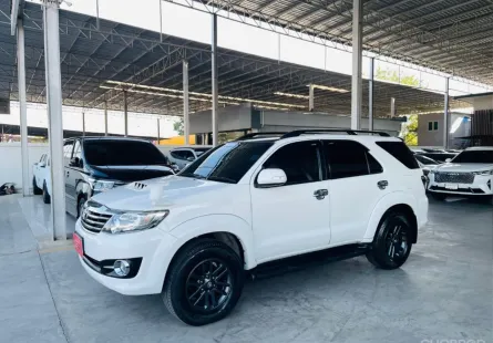 TOYOTA FORTUNER 2.5 V ปี 2015 รถสวย สภาพพร้อมใช้ ไมล์น้อย เบาะหนัง imuki รับประกันตัวถังสวย