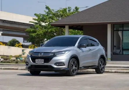 ขายรถ Honda HR-V 1.8 RS รุ่น Top ปี 2019 จด 2021