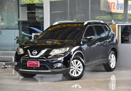 Nissan X-Trail 2.0 V 4WD ปี 2016 รถบ้านมือเดียว ไมล์น้อยเข้าศูนย์ตลอด สวยเดิมทั้งคัน ออกรถ0บาท