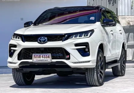 2022 Toyota Fortuner 2.8 GR Sport SUV รถบ้านแท้