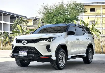 ขาย รถมือสอง 2022 Toyota Fortuner 2.4 Legender SUV 