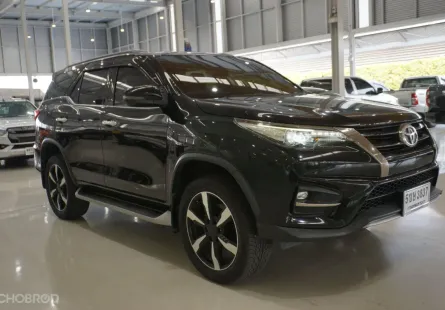 ขายรถ 2019 Toyota Fortuner 2.8 TRD Sportivo SUV 