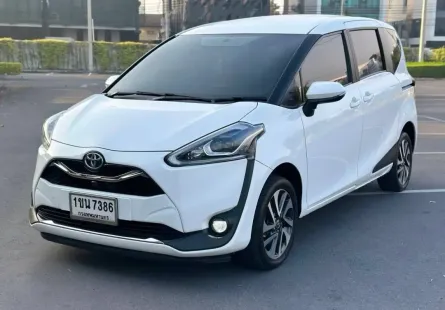 2020 Toyota Sienta 1.5 V รถตู้/MPV เจ้าของขายเอง รถสวย ไมล์น้อย มือเดียวป้ายแดง 