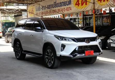 ขายรถ Toyota Fortuner 2.4 Legender ปี2023 SUV 