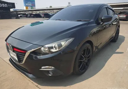 2015 Mazda 3 2.0 E รถเก๋ง 4 ประตู 