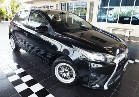 2014 Toyota YARIS 1.2 E รถเก๋ง 5 ประตู 