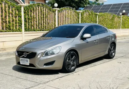 2013 Volvo S60 1.6 DRIVE รถเก๋ง 4 ประตู ออกรถง่าย รถสวย ไมล์แท้  เจ้าของขายเอง 