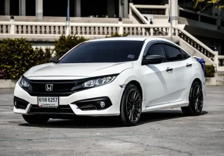 2017 Honda CIVIC 1.8 EL i-VTEC รถเก๋ง 4 ประตู ออกรถฟรี